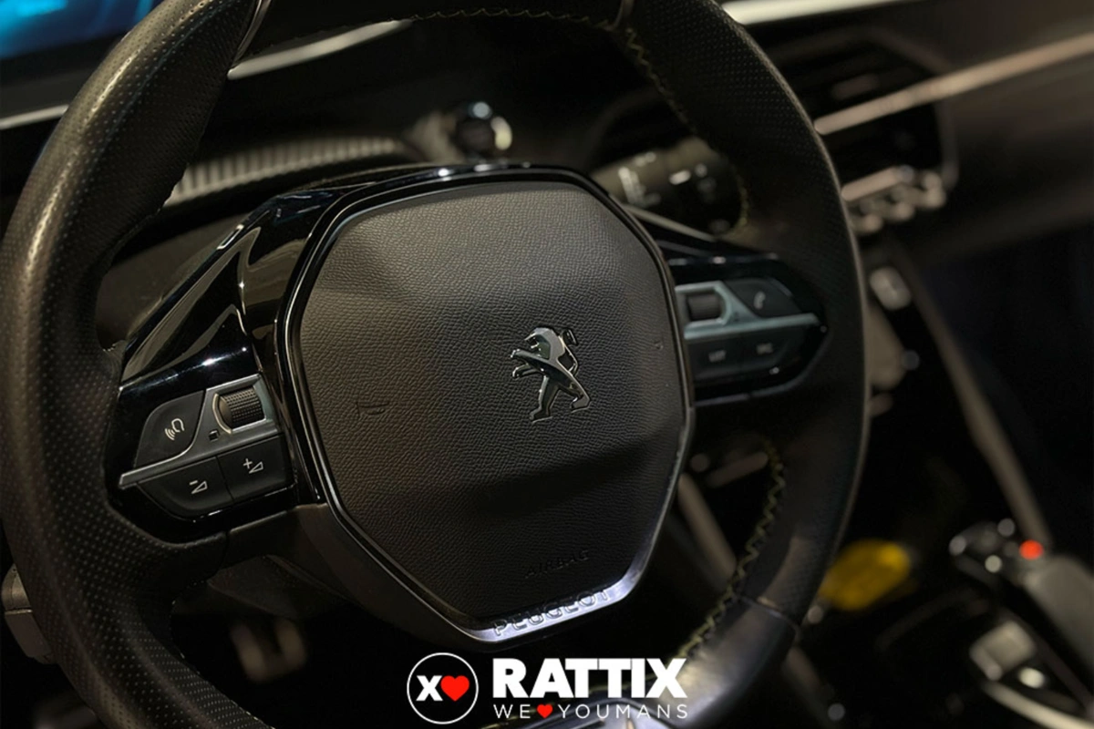 PEUGEOT 2008 ii 2020 e-2008 GT 100kW
